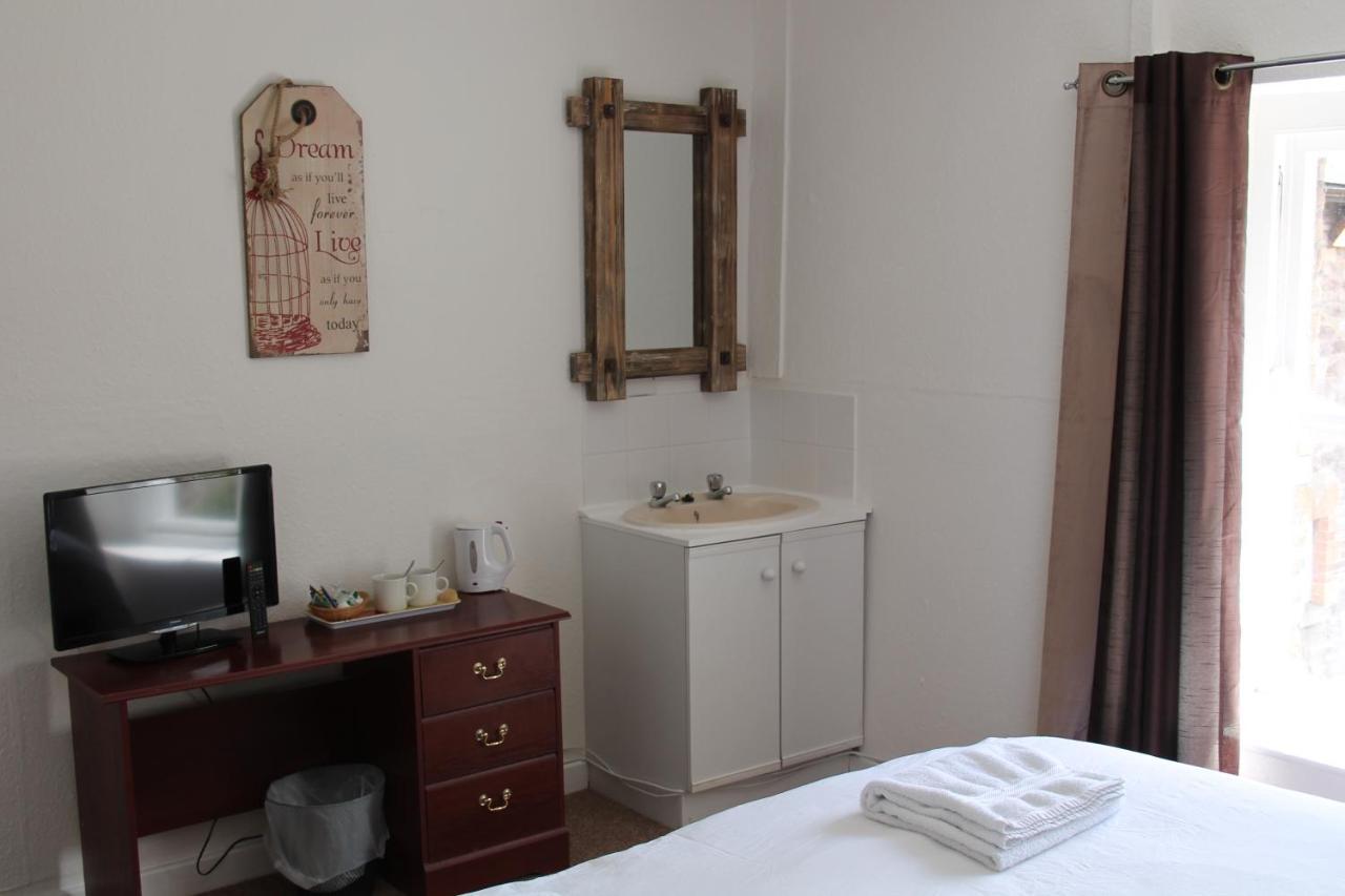 Markets Tavern Hotel Брекон Номер фото